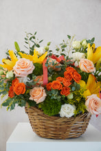 Cargar imagen en el visor de la galería, First Love