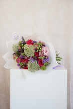 Cargar imagen en el visor de la galería, Fucsia Blooms