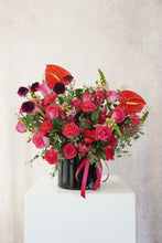 Cargar imagen en el visor de la galería, Fucsia Fever