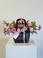Cargar imagen en el visor de la galería, Floral bag Deluxe