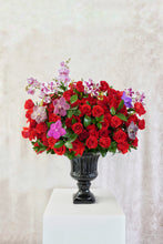 Cargar imagen en el visor de la galería, Extraordinary Deluxe Flowers