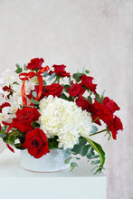 Cargar imagen en el visor de la galería, Wild Love (Opción con orquídeas)