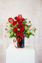 Cargar imagen en el visor de la galería, Just Love