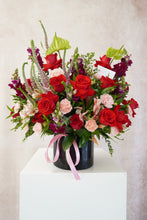 Cargar imagen en el visor de la galería, Red Garden