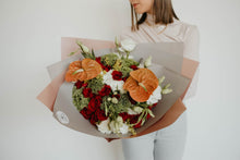 Cargar imagen en el visor de la galería, Julia