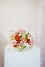 Cargar imagen en el visor de la galería, Boquet for mom
