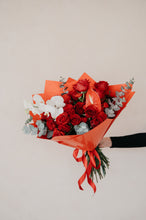 Cargar imagen en el visor de la galería, Rouge Bouquet
