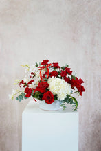Cargar imagen en el visor de la galería, Wild Love (Opción con orquídeas)
